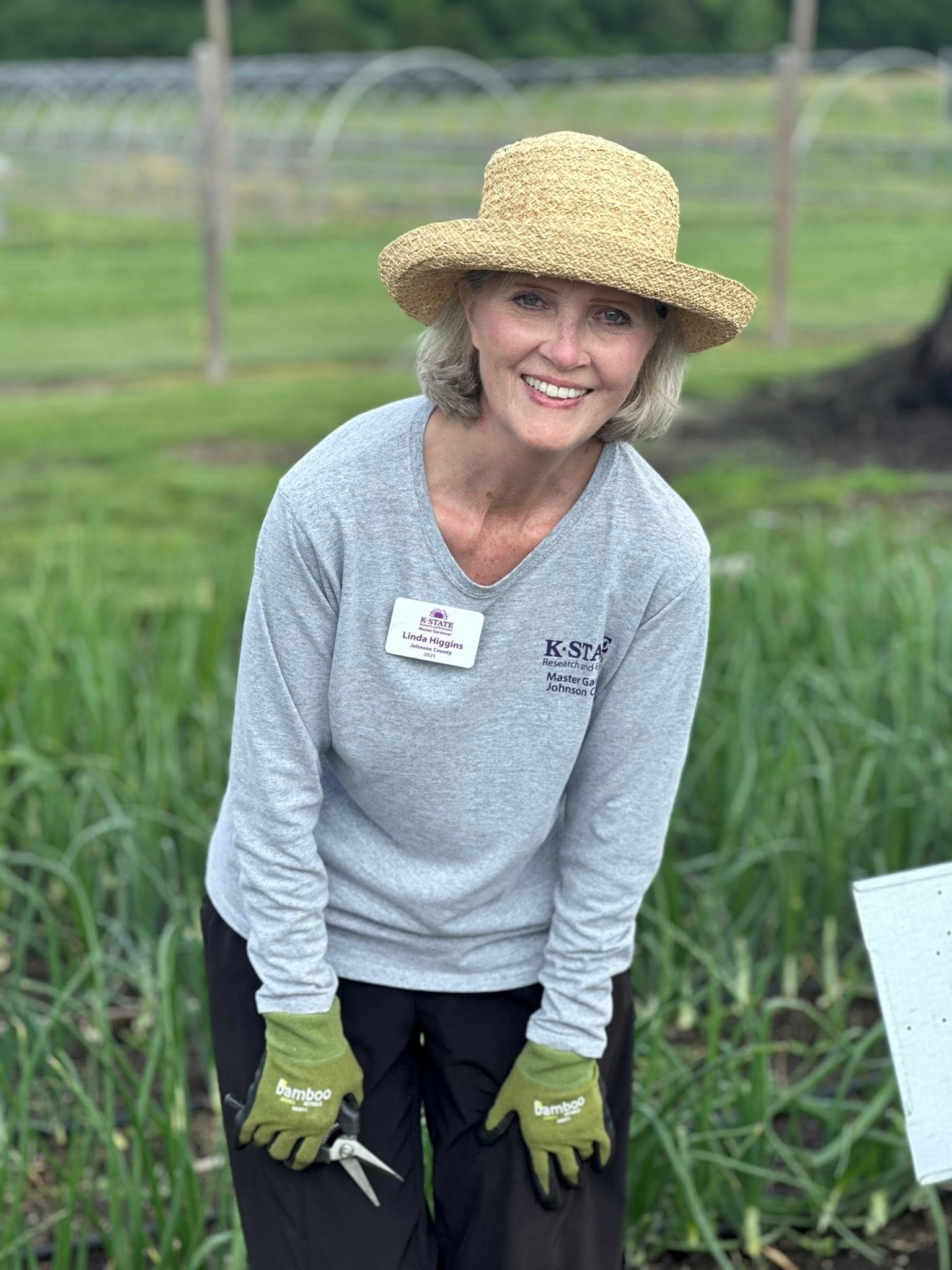 cutting garden volunteer 1